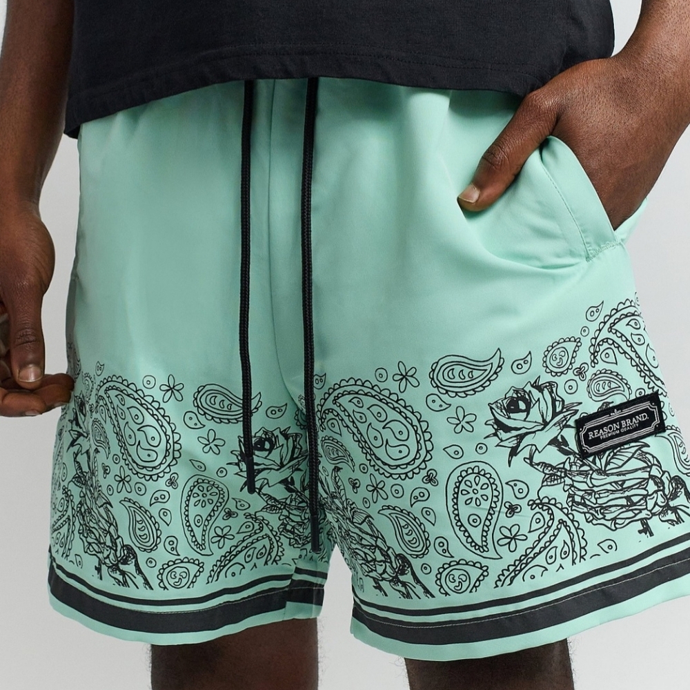 Reason Brand Luca Green Shorts Bandana Print Size XXL NWT BA-2768
